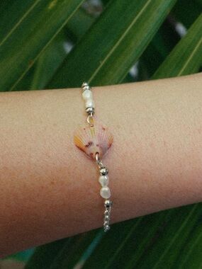 Pink Shell and Pearl Charm Bracelet for Women